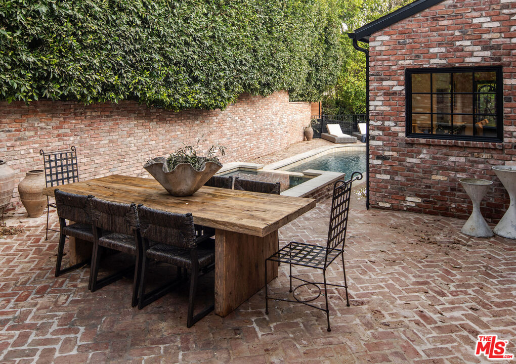 MLS #25586171 image #31