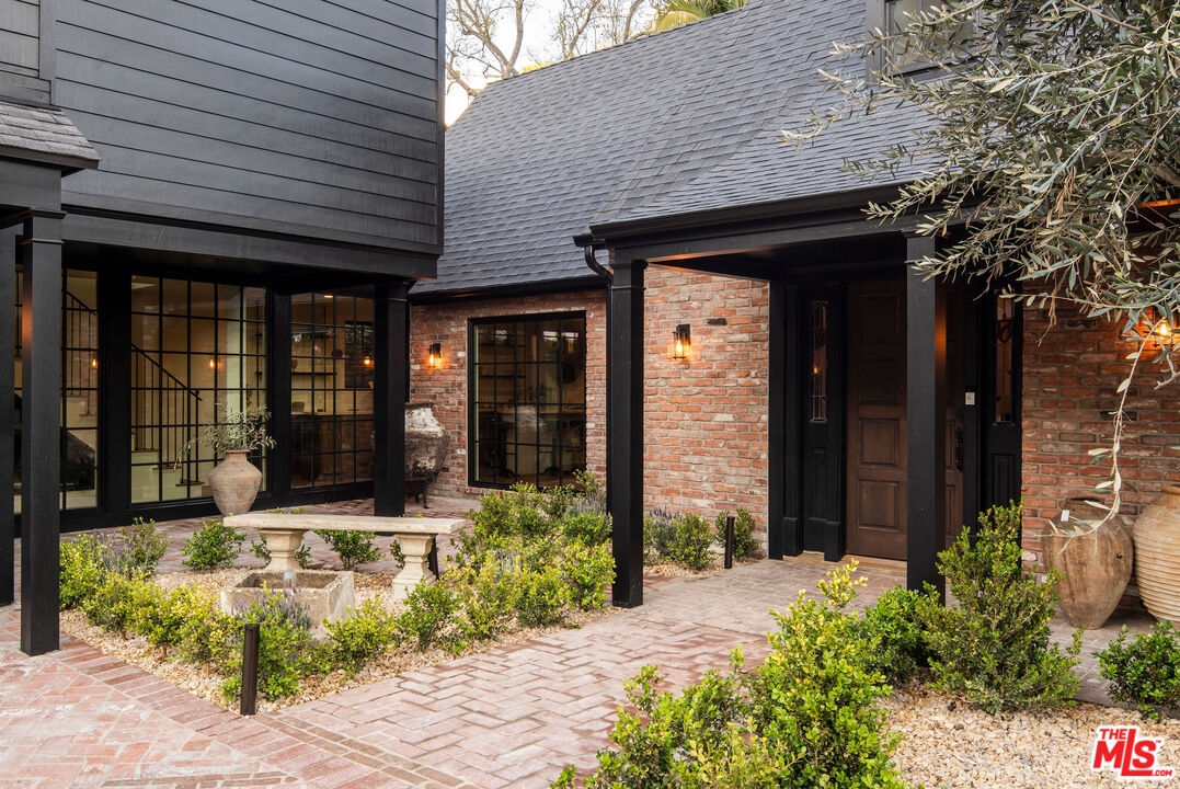 MLS #25586171 image #34