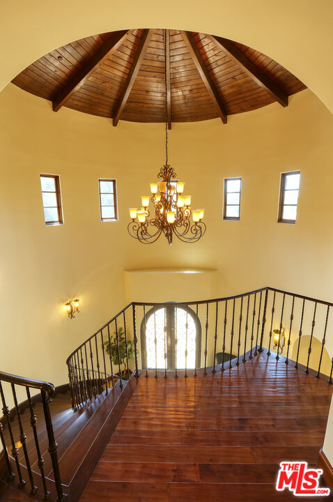 MLS #25586229 image #21