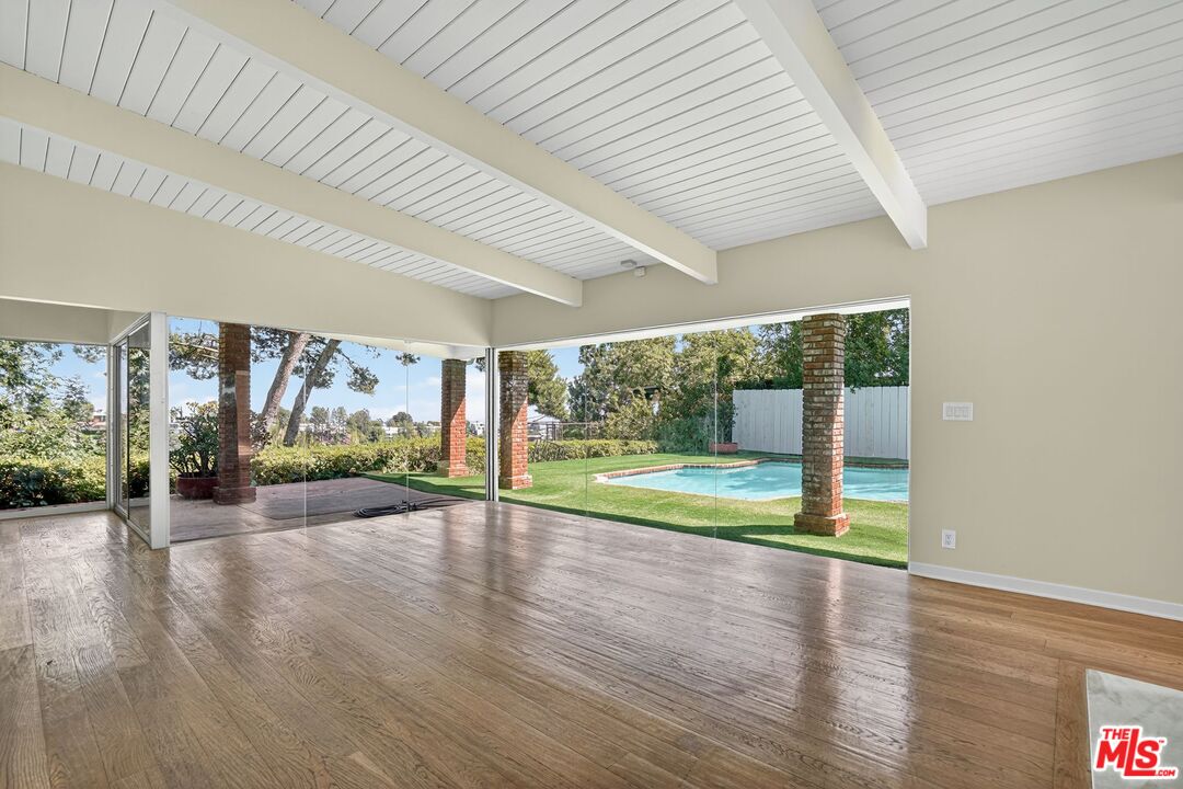 MLS #25586257 image #1