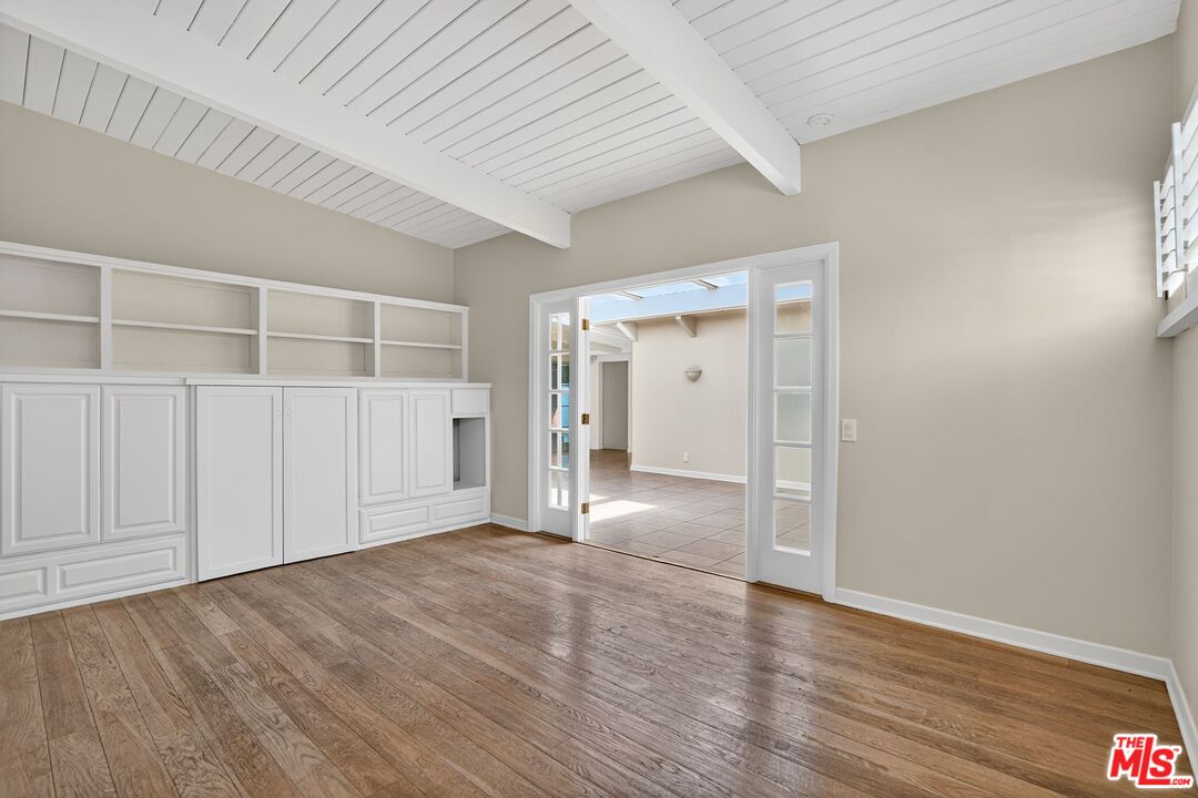 MLS #25586257 image #6