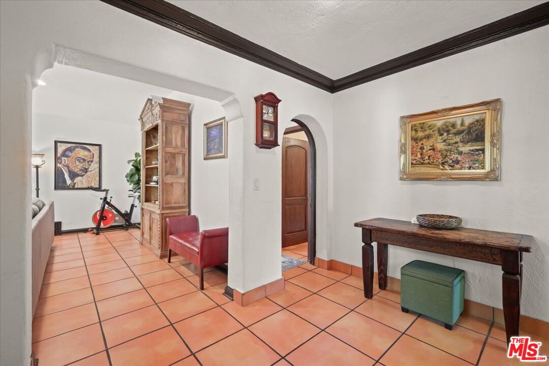 MLS #25586331 image #4