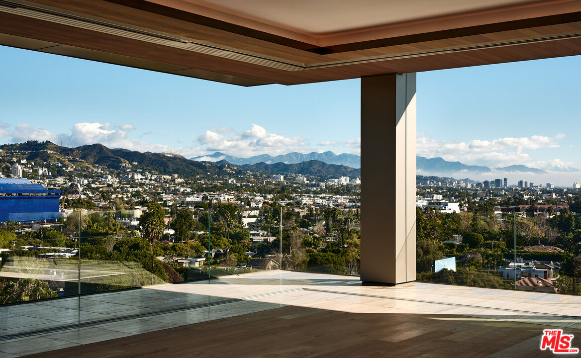 MLS #25586333 image #2