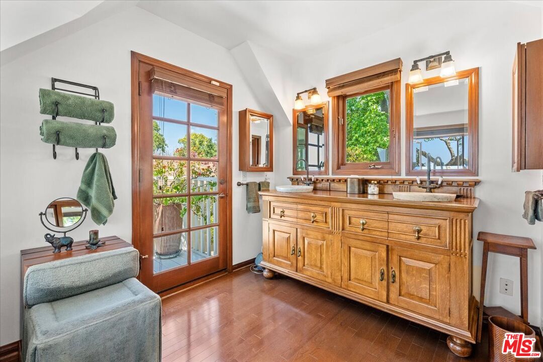 MLS #25586407 image #26