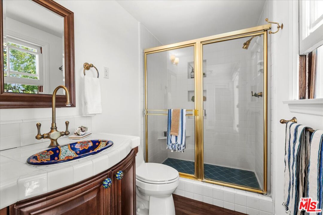 MLS #25586407 image #28