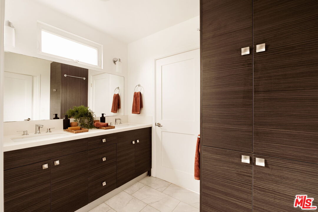 MLS #25586483 image #19