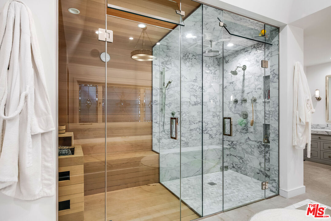 MLS #25586503 image #11