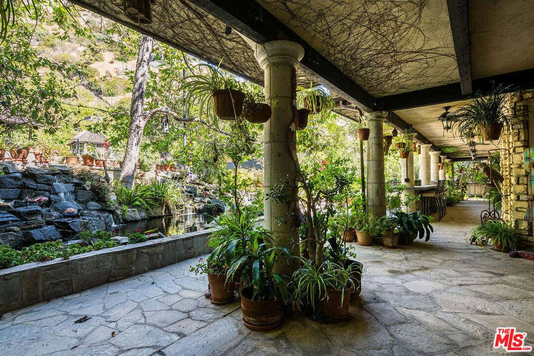 MLS #25586503 image #18