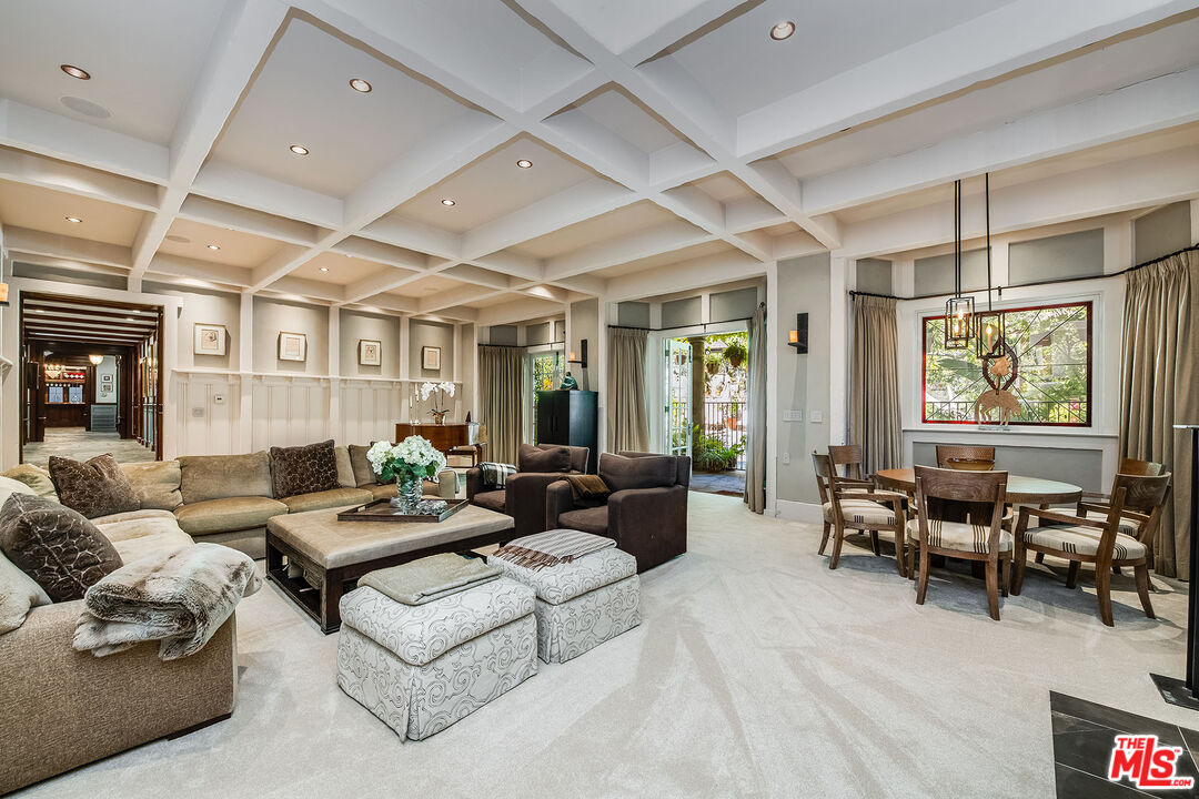 MLS #25586503 image #5