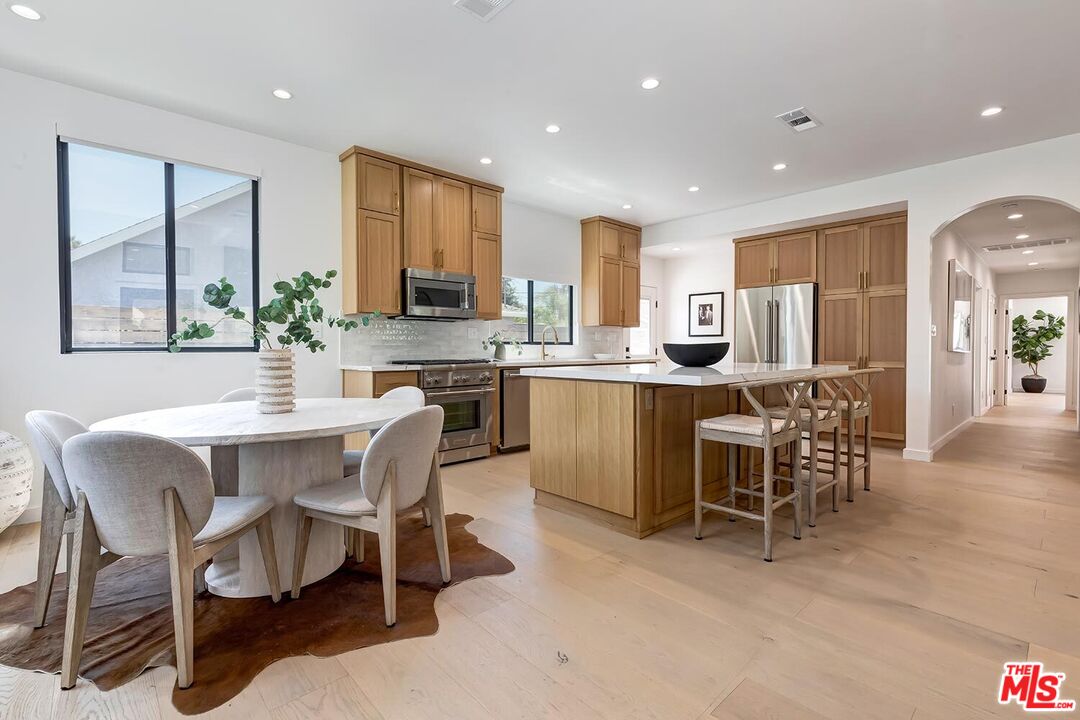 MLS #25586609 image #7