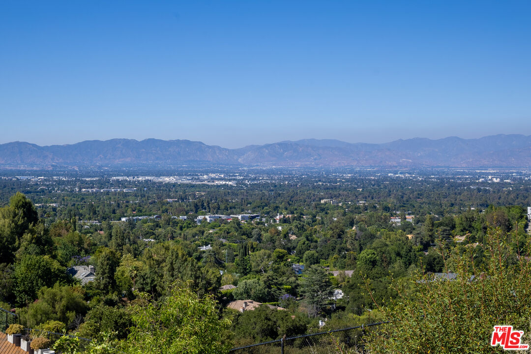 MLS #25586879 image #14