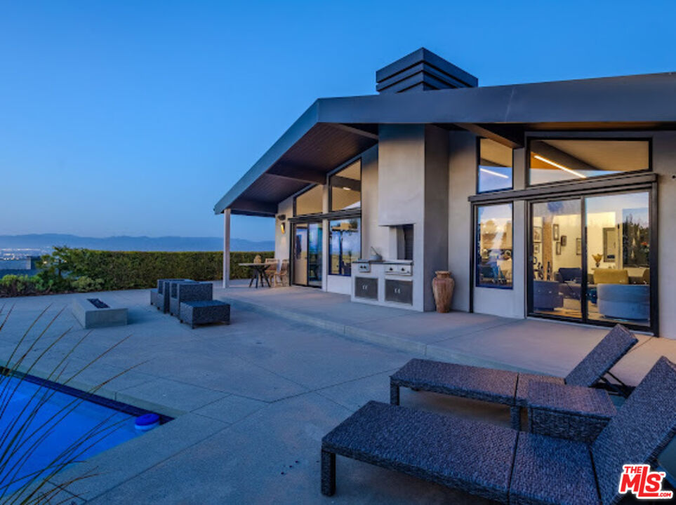 MLS #25586879 image #26