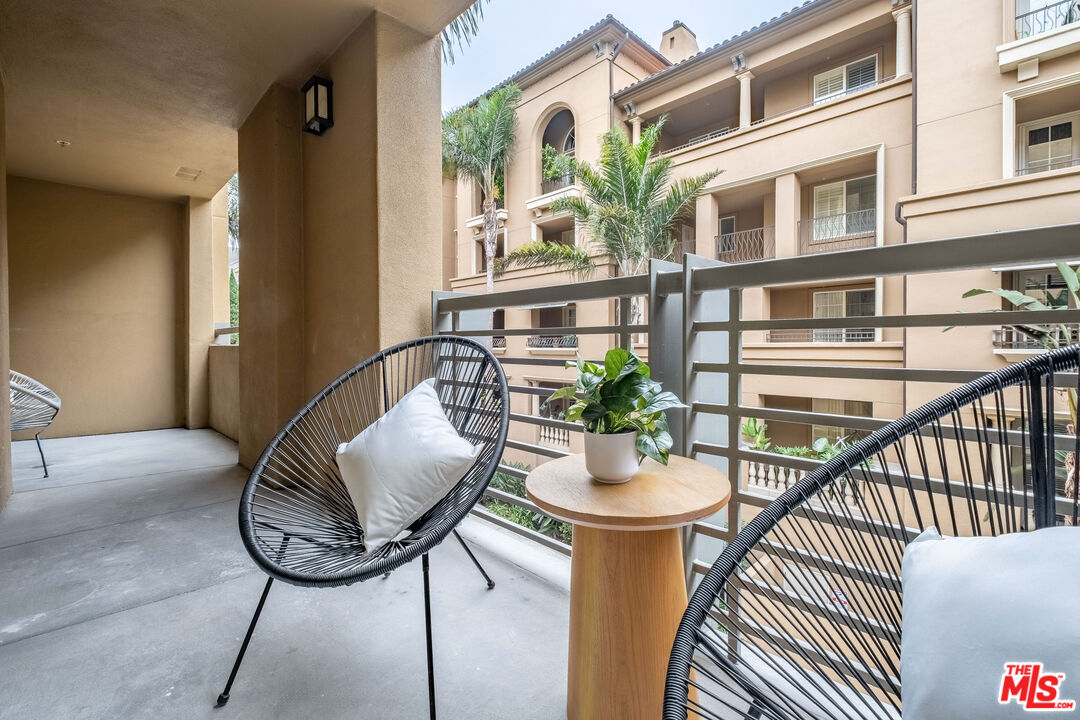 MLS #25587063 image #21