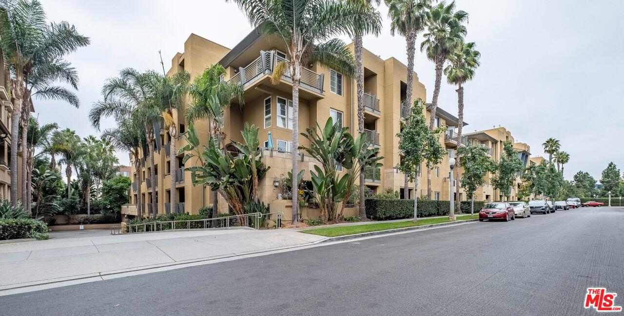 MLS #25587063 image #57