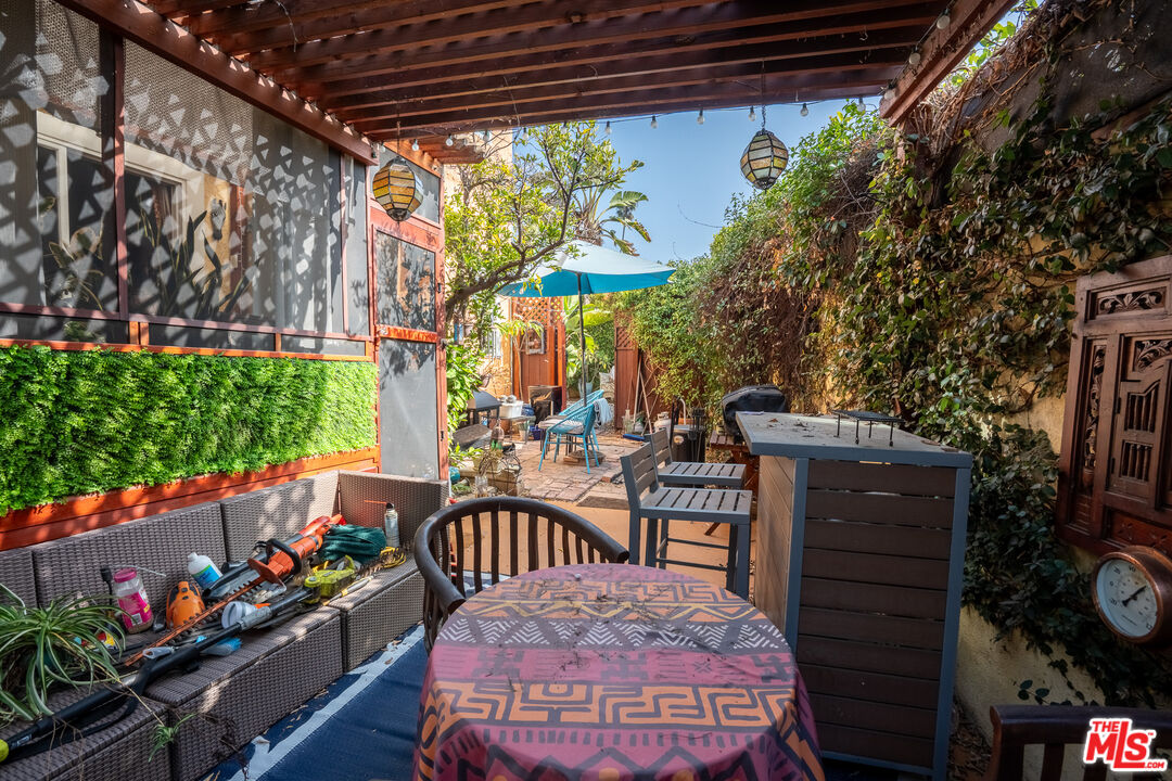 MLS #25587081 image #17