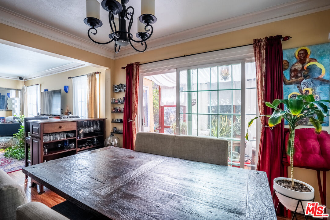 MLS #25587081 image #8