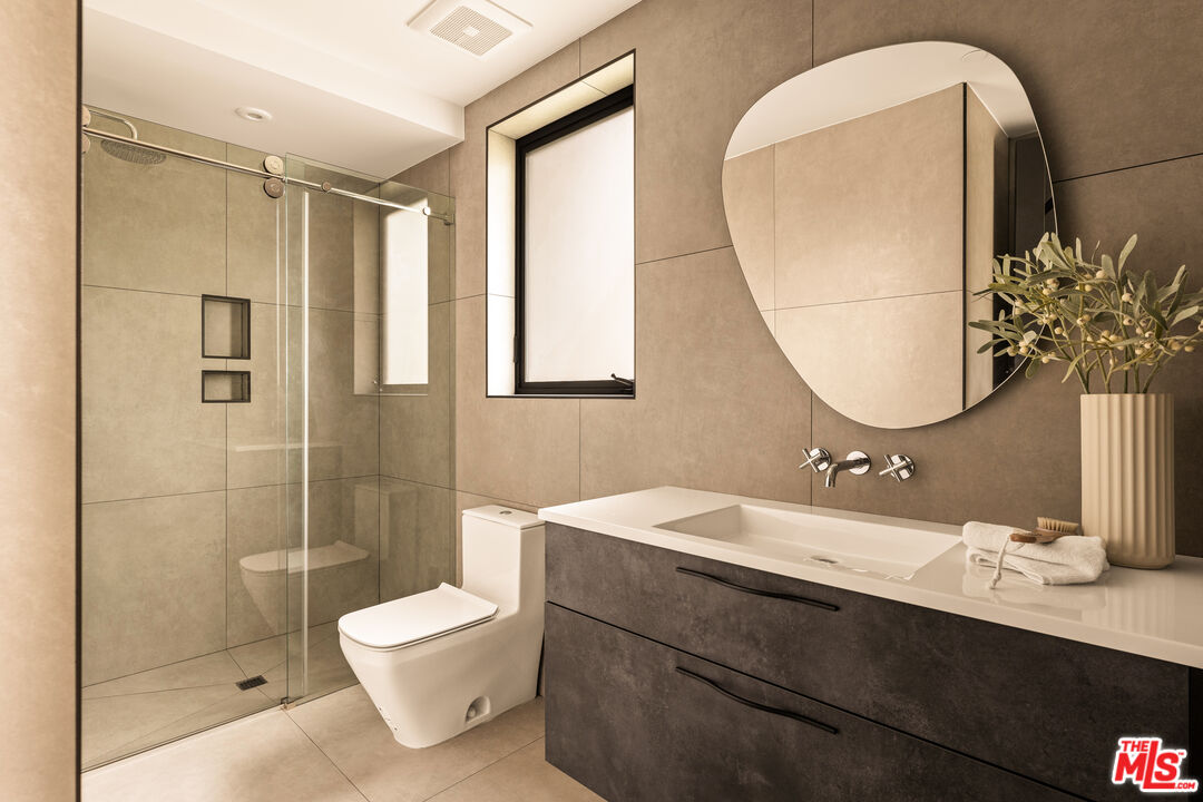 MLS #25587365 image #15