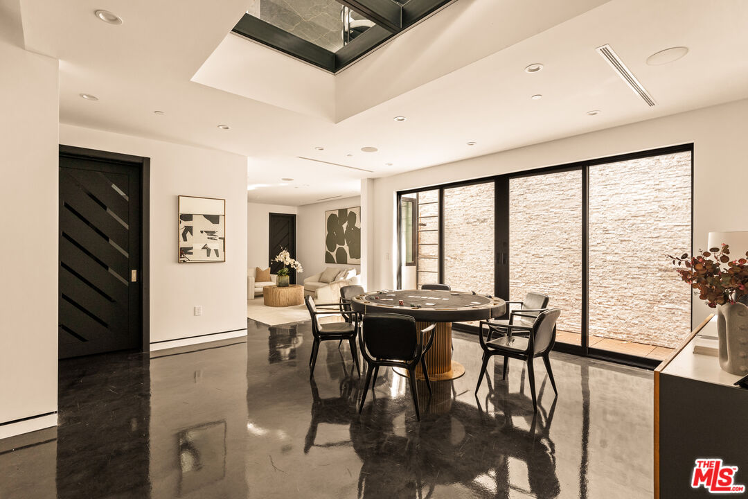 MLS #25587365 image #20