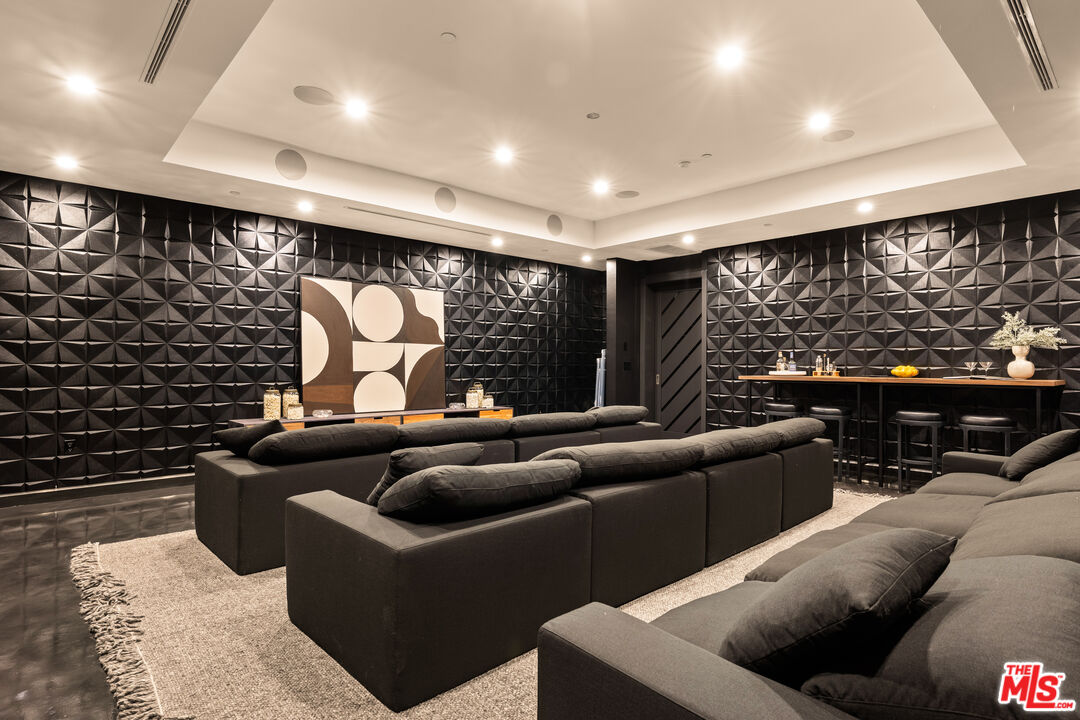 MLS #25587365 image #23