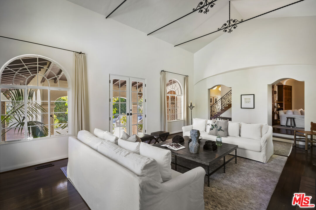 MLS #25587505 image #11