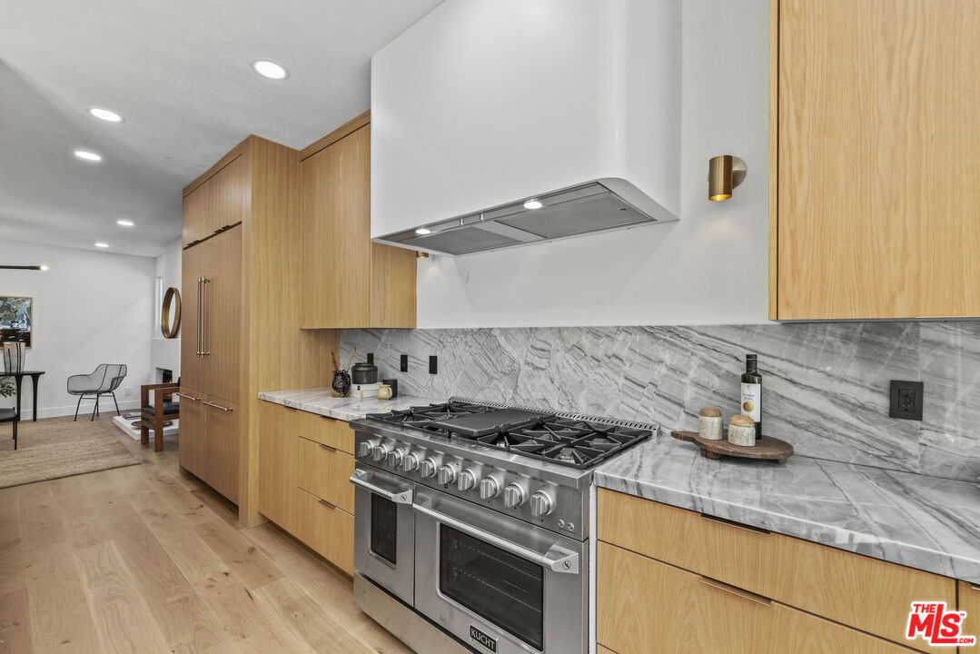 MLS #25587541 image #16