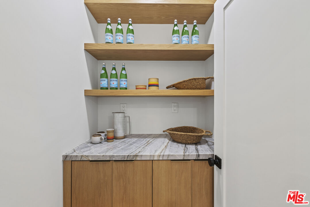 MLS #25587541 image #19