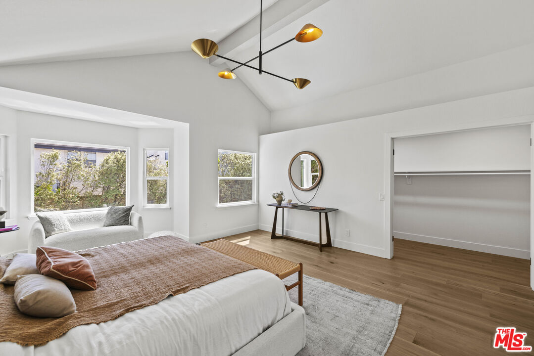 MLS #25587541 image #21