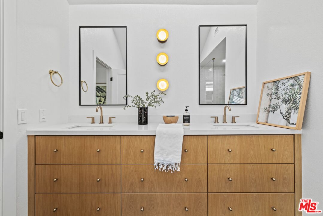 MLS #25587541 image #22