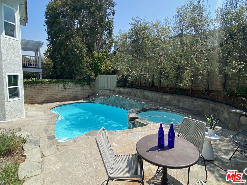 MLS #25587541 image #33