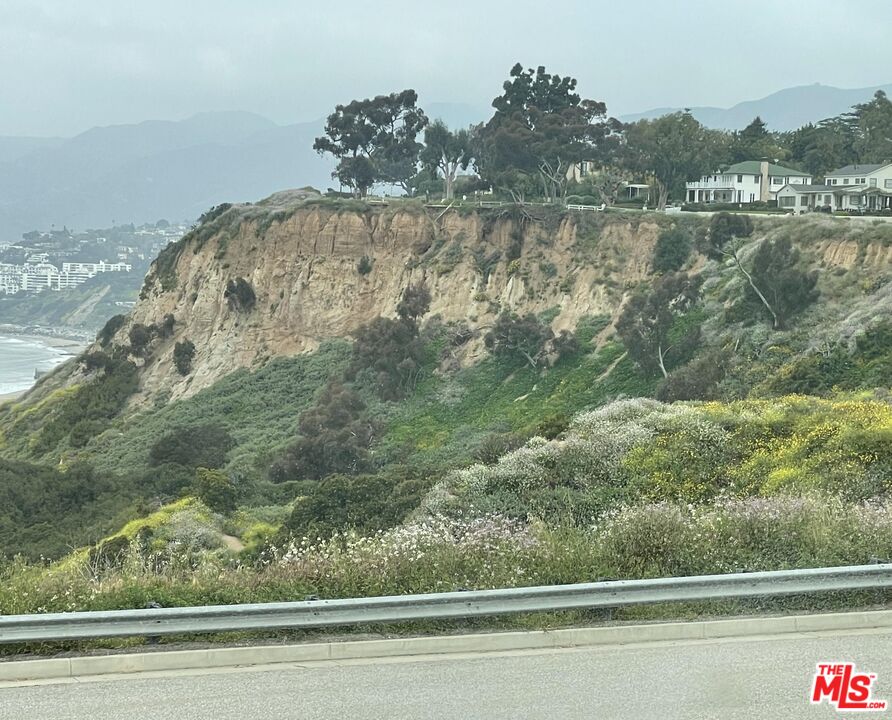 MLS #25587669 image #4