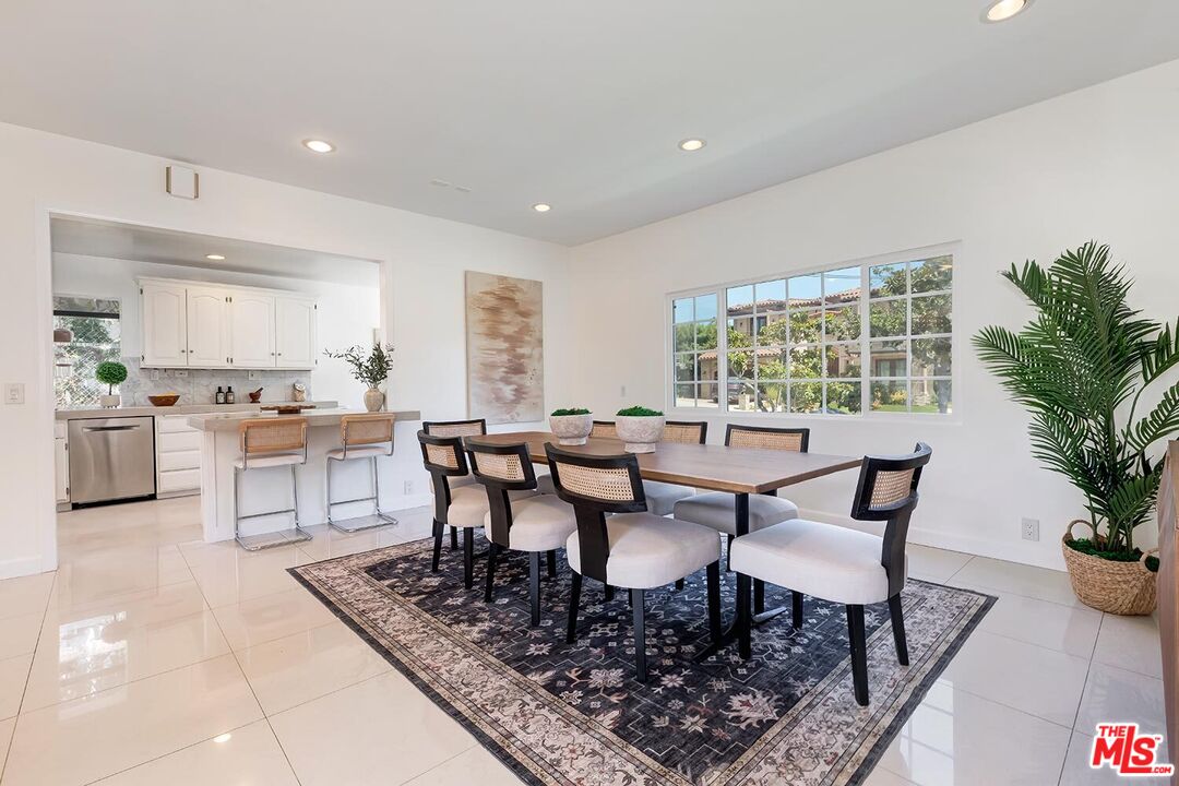 MLS #25587723 image #11