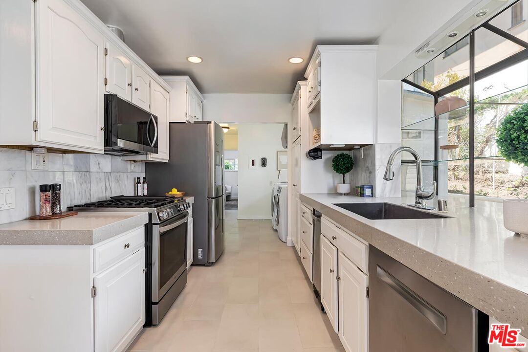 MLS #25587723 image #19