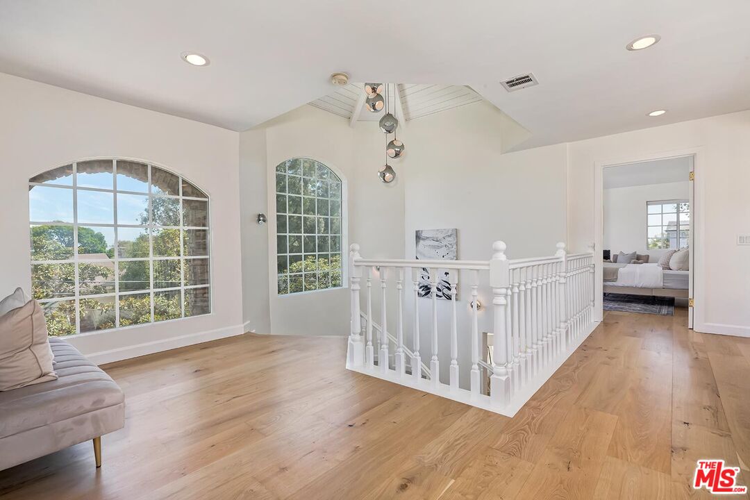 MLS #25587723 image #30