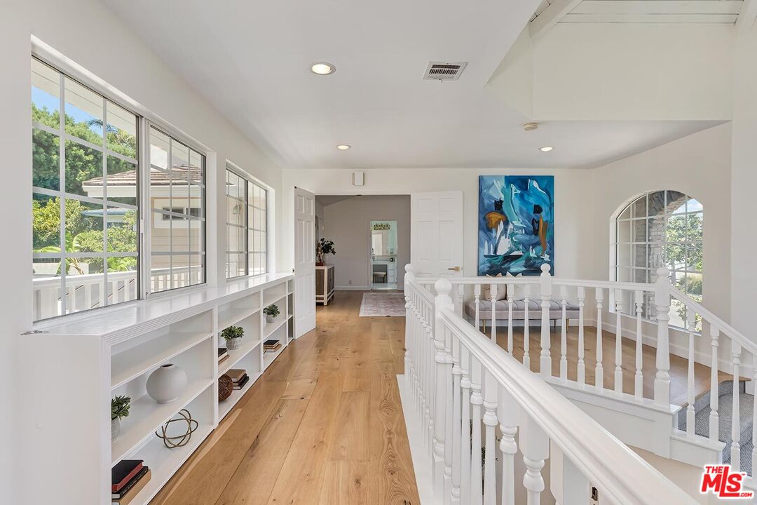 MLS #25587723 image #33