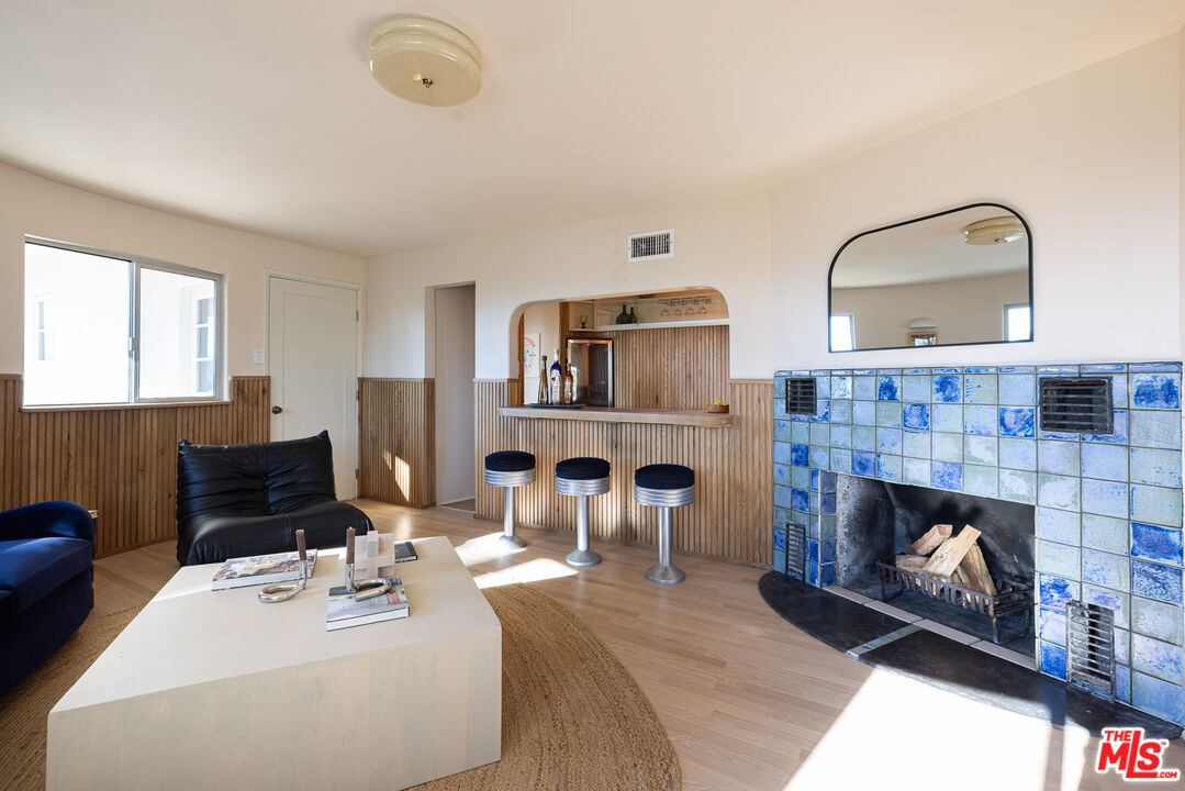 MLS #25587729 image #16