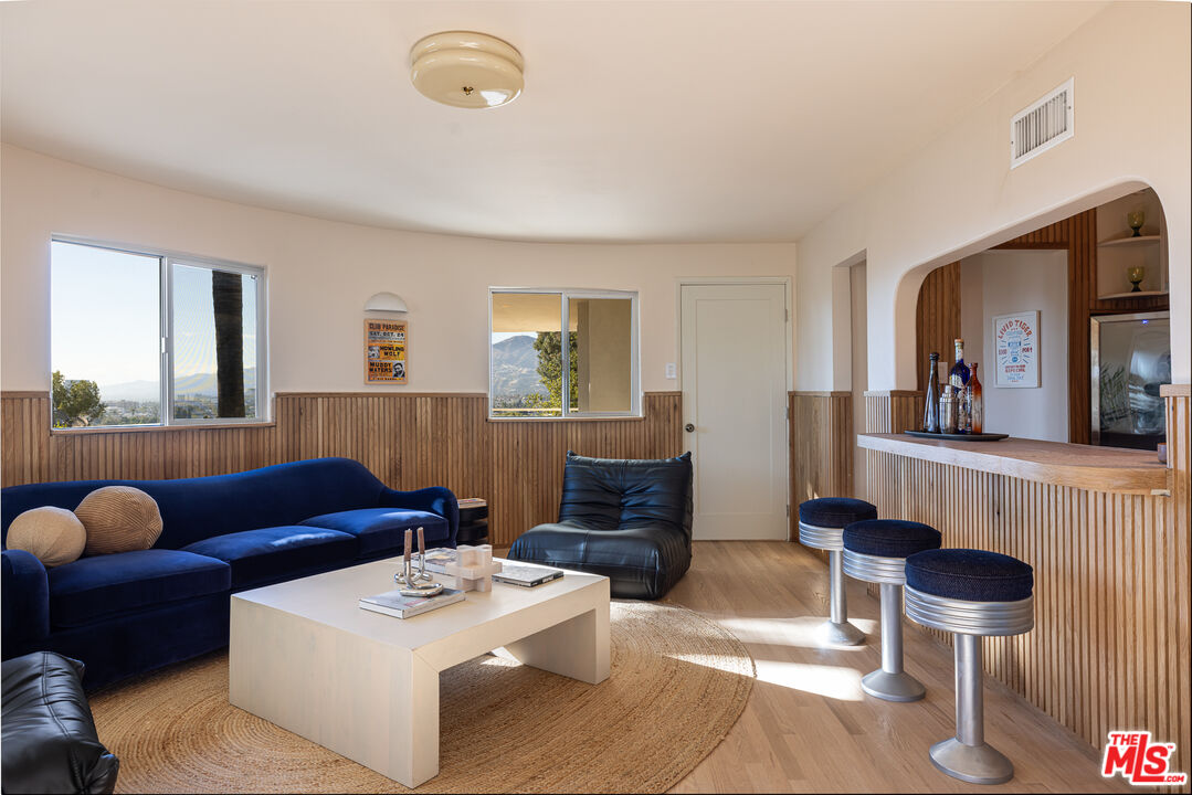 MLS #25587729 image #18