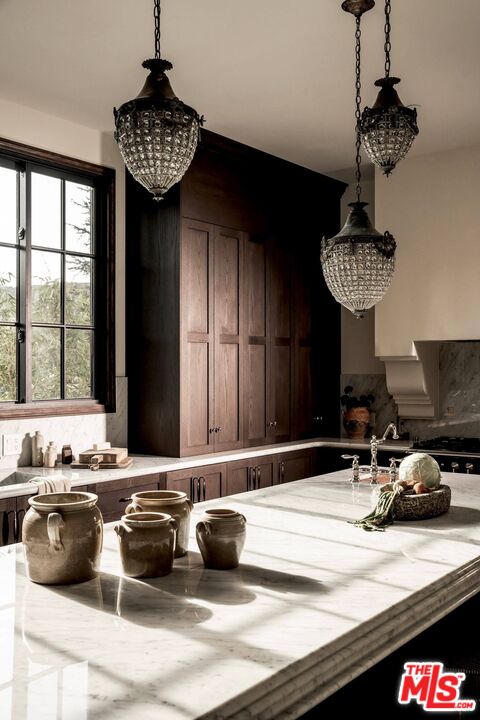 MLS #25587803 image #10