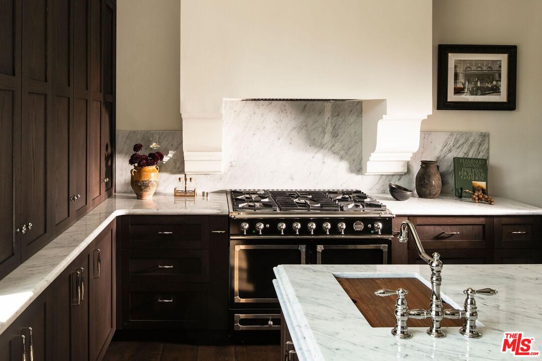 MLS #25587803 image #11