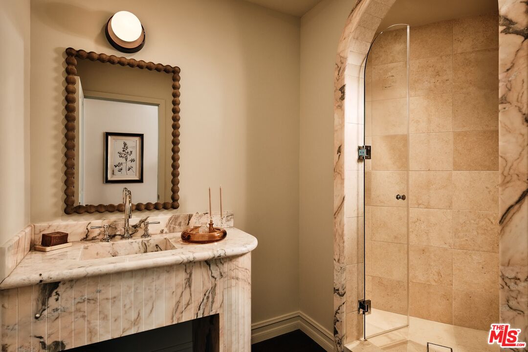 MLS #25587803 image #23