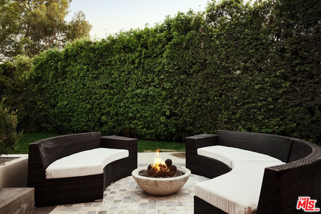 MLS #25587803 image #33