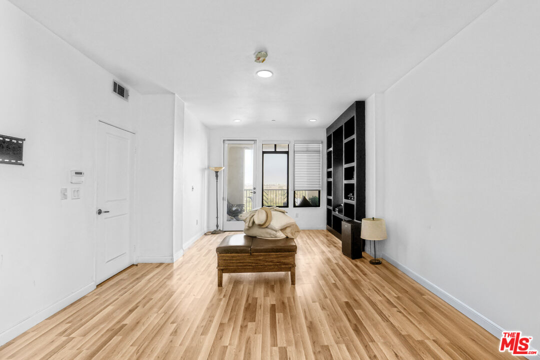 MLS #25587815 image #11