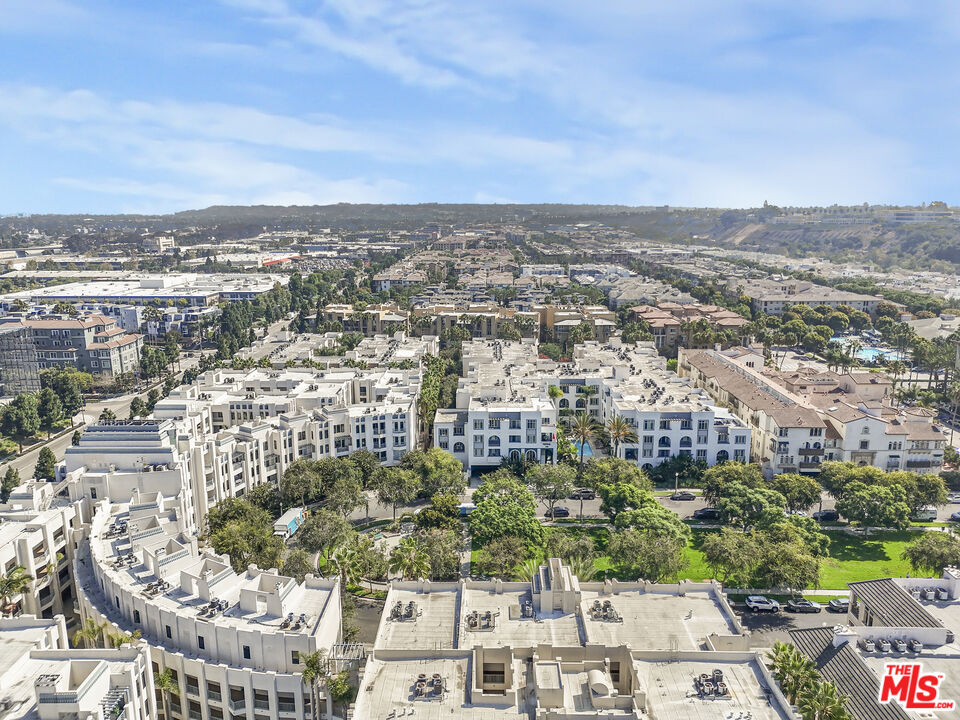 MLS #25587815 image #1