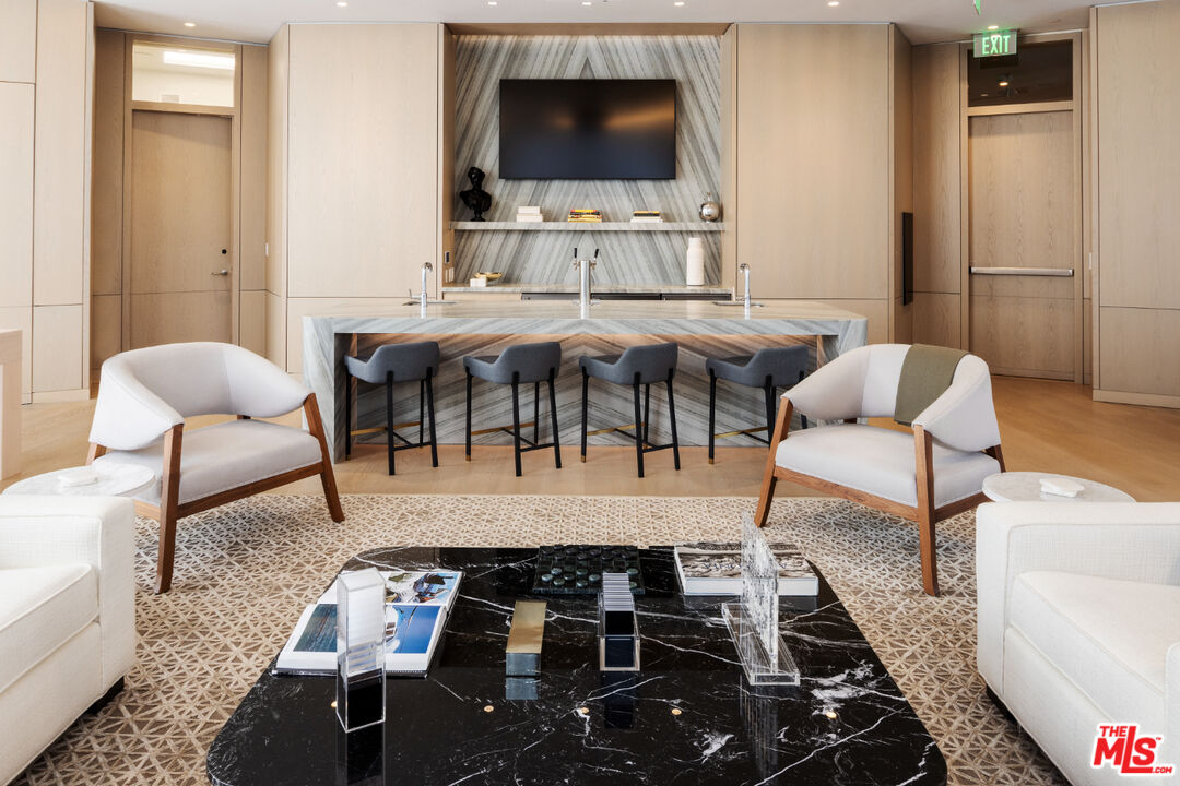 MLS #25587915 image #24