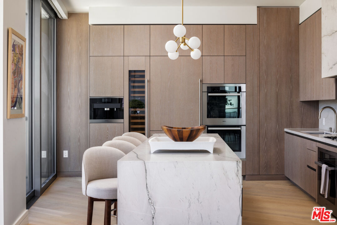 MLS #25587917 image #2