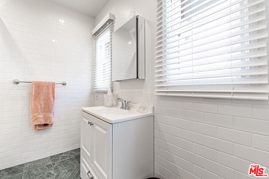 MLS #25588025 image #36