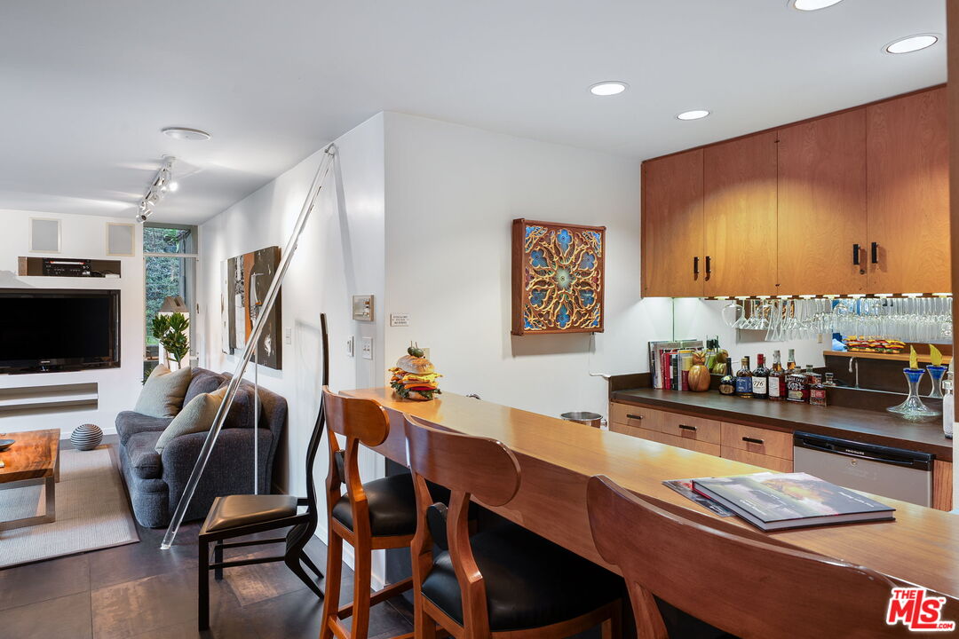 MLS #25588037 image #12