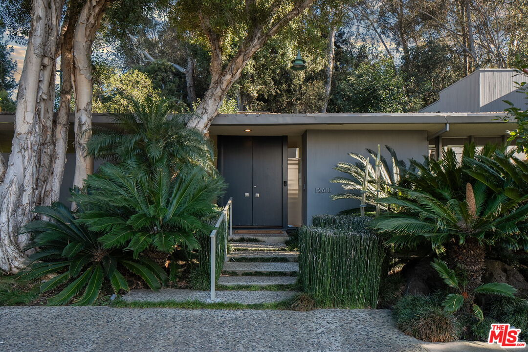 MLS #25588037 image #1