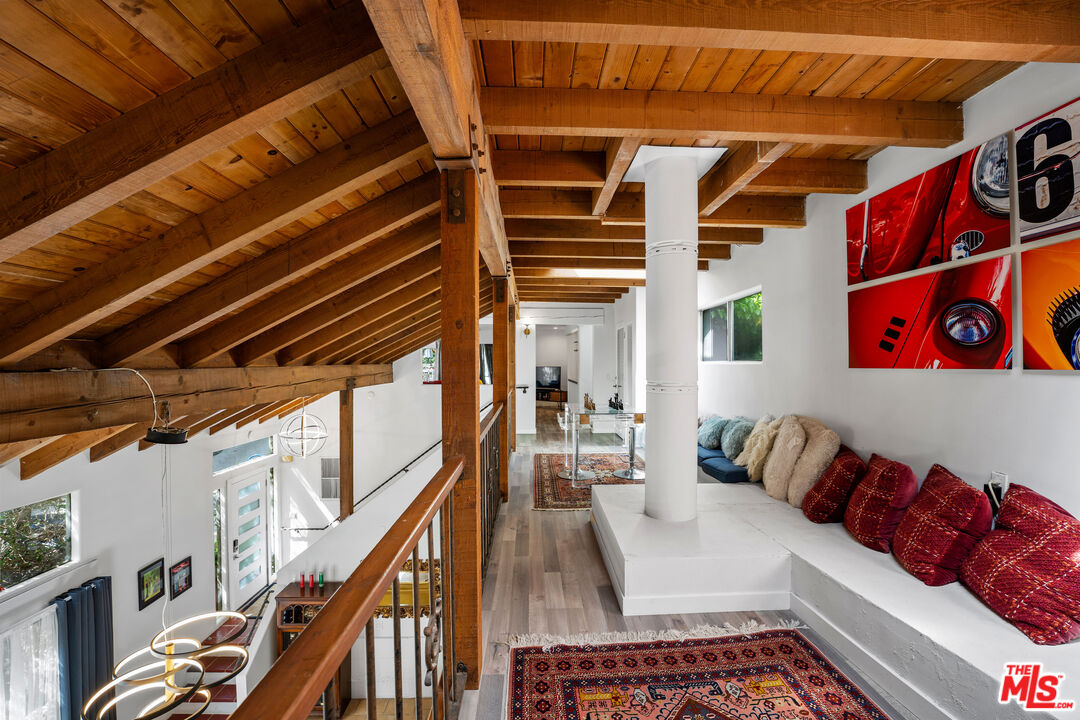 MLS #25588227 image #10