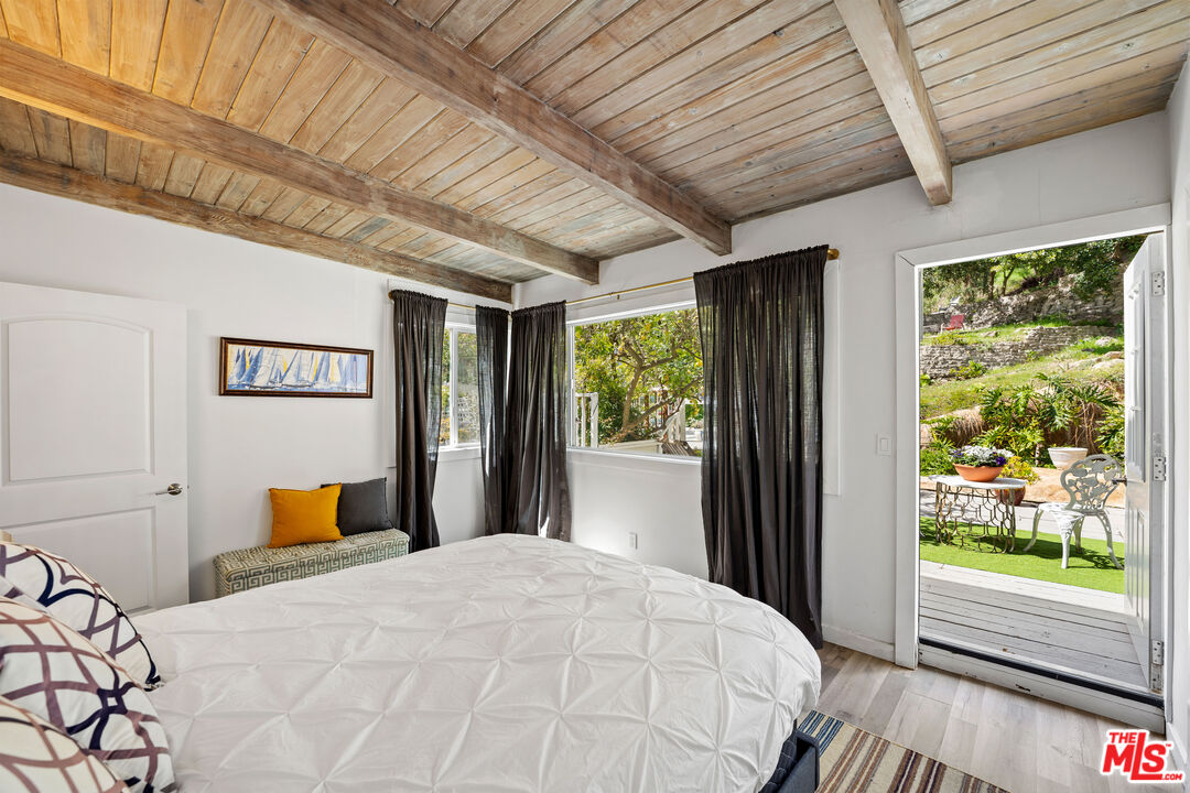 MLS #25588227 image #22