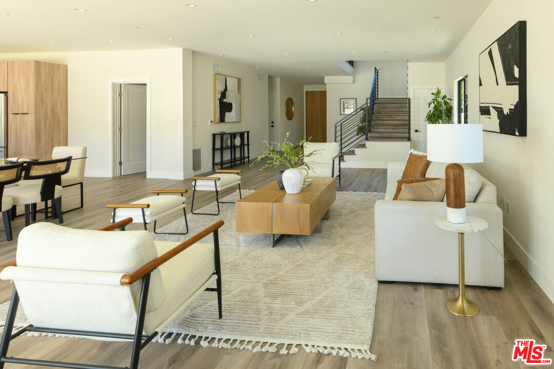 MLS #25588281 image #23